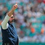 Patriots coach Mike Vrabel’s sideline sprint highlights milestone win