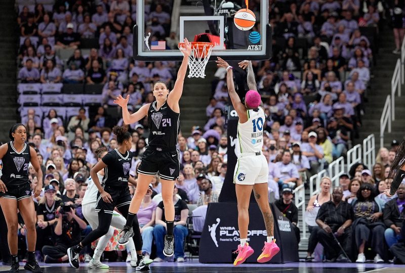 Lynx claw back from 17-point deficit, advance to WNBA semifinals