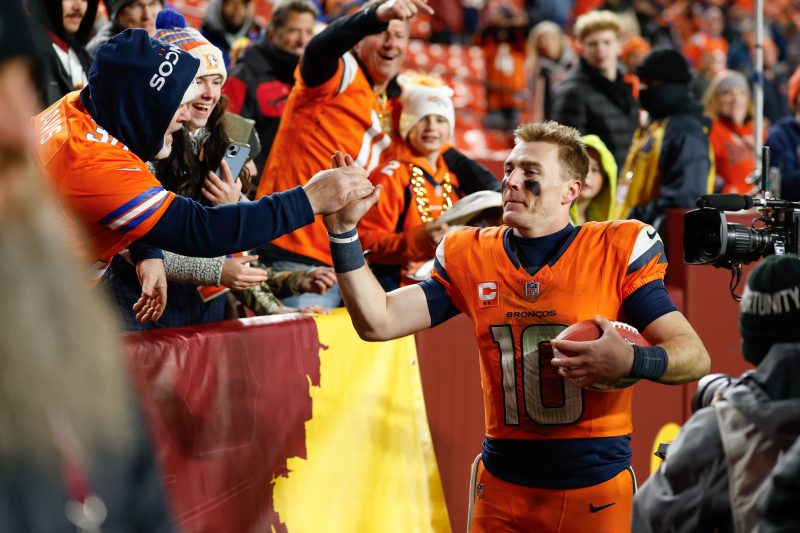 Broncos survive in OT on ‘Sunday Night Football’: Highlights